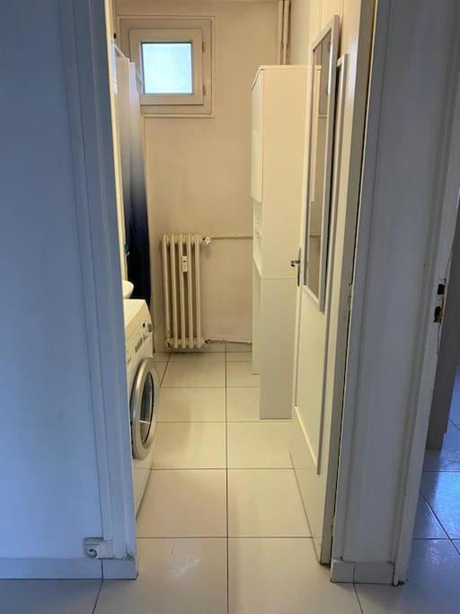 Joli Appartement Proche Metro Lyon Exterior photo