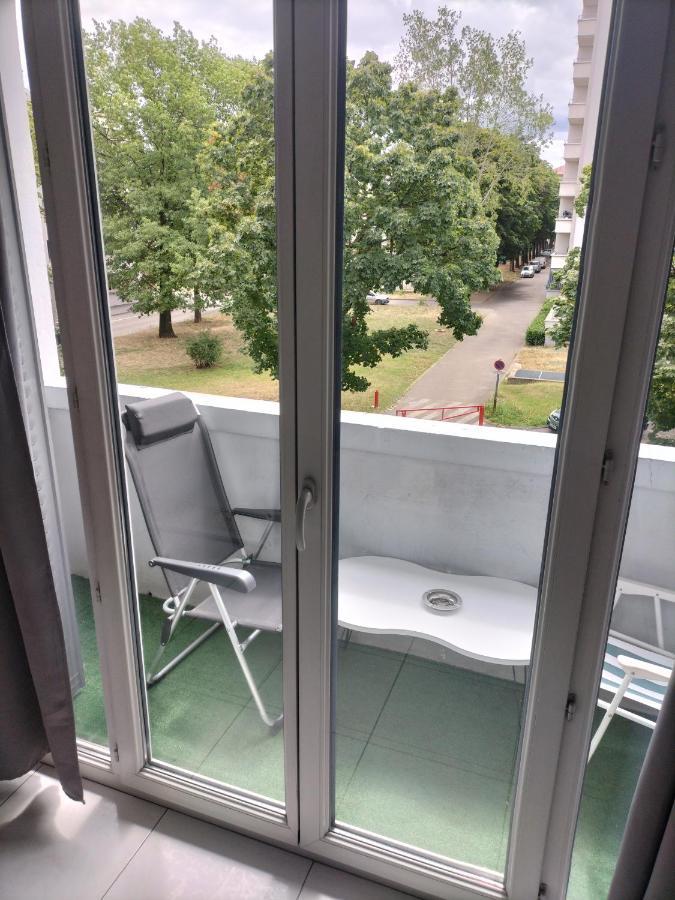 Joli Appartement Proche Metro Lyon Exterior photo