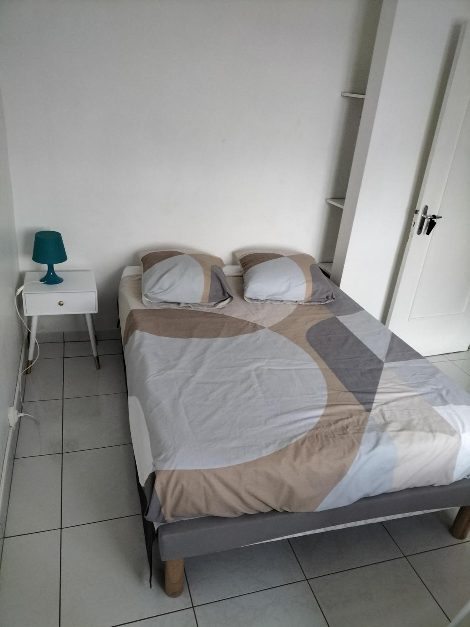 Joli Appartement Proche Metro Lyon Exterior photo